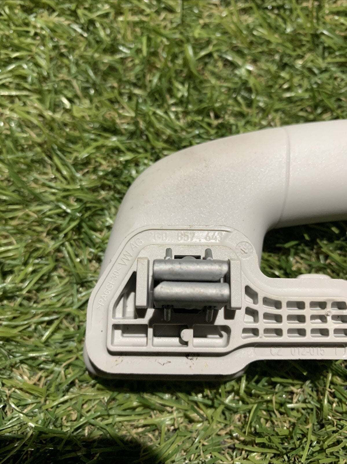 2G0857643 MANIGLIA INTERNA POSTERIORE SINISTRA VOLKSWAGEN T-Roc