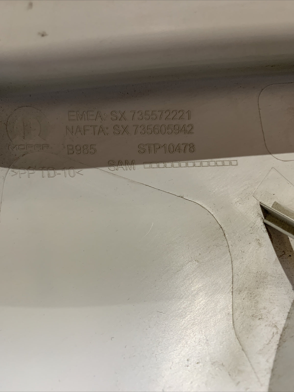 RIVESTIMENTO MONTANTE POSTERIORE SX FIAT 500X COD 735572221