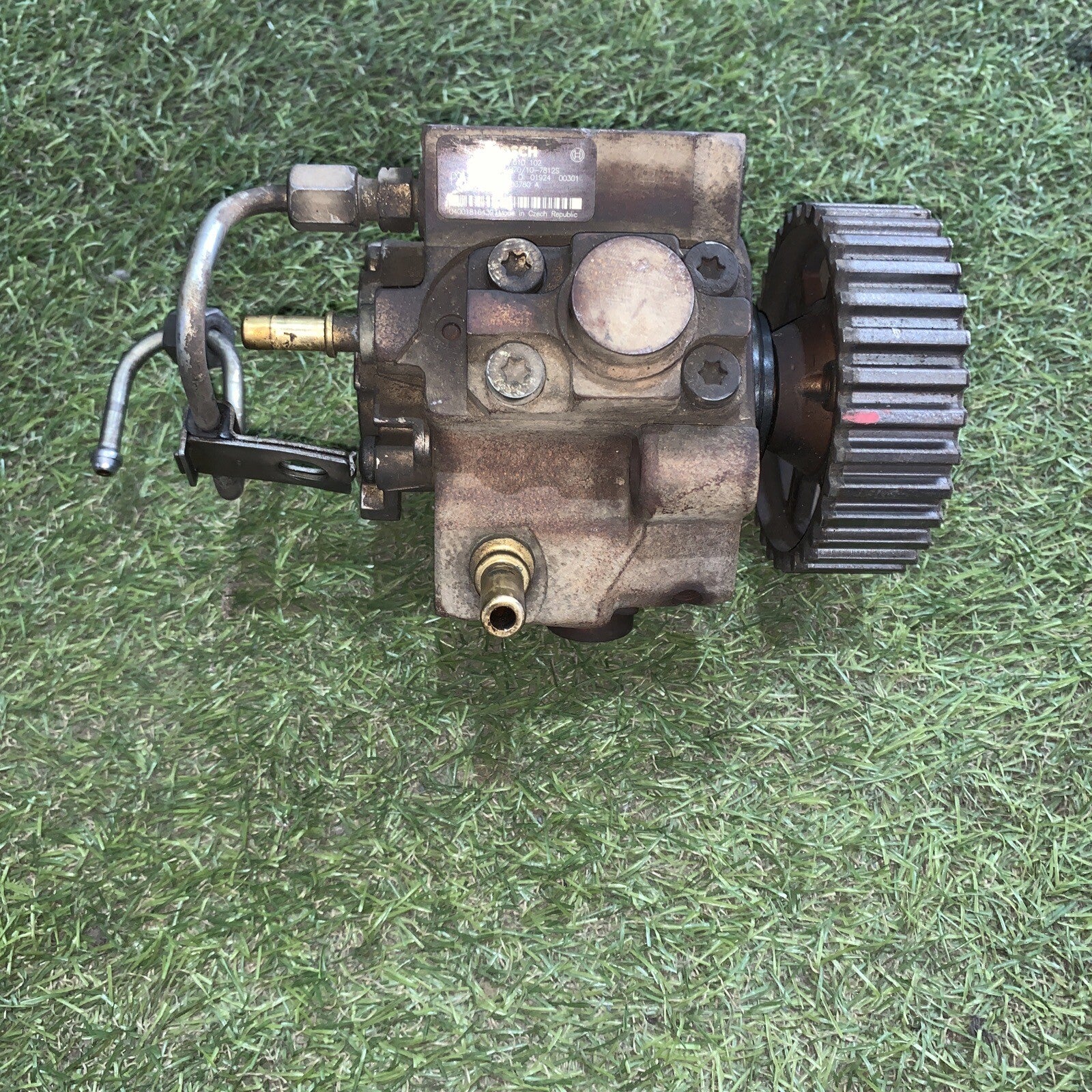 0445010102 9683703780  POMPA INIEZIONE DIESEL CITROEN C4 Berlina 1600 Diesel
