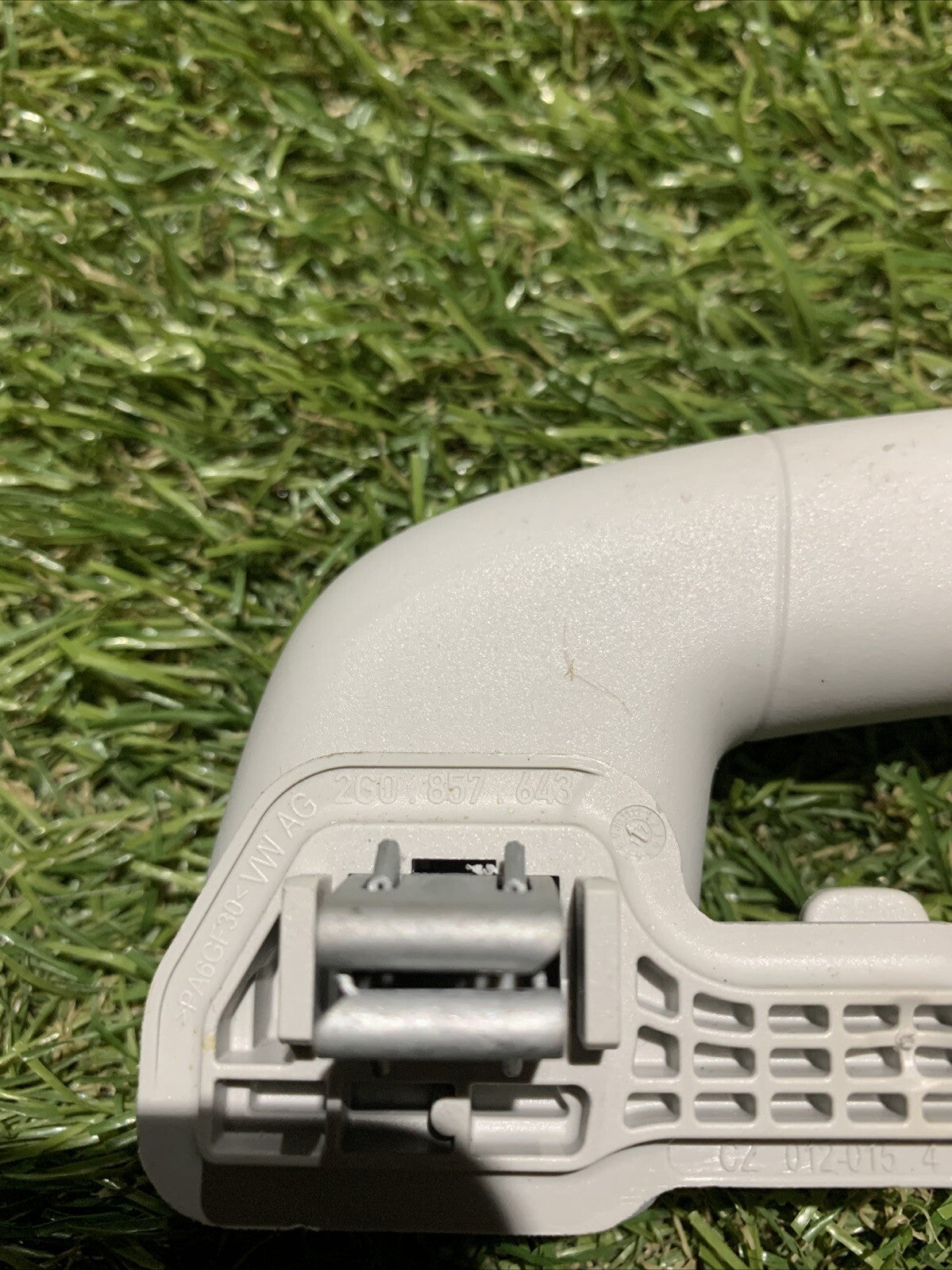 2G0857643 MANIGLIA INTERNA POSTERIORE DESTRA VOLKSWAGEN T-Roc