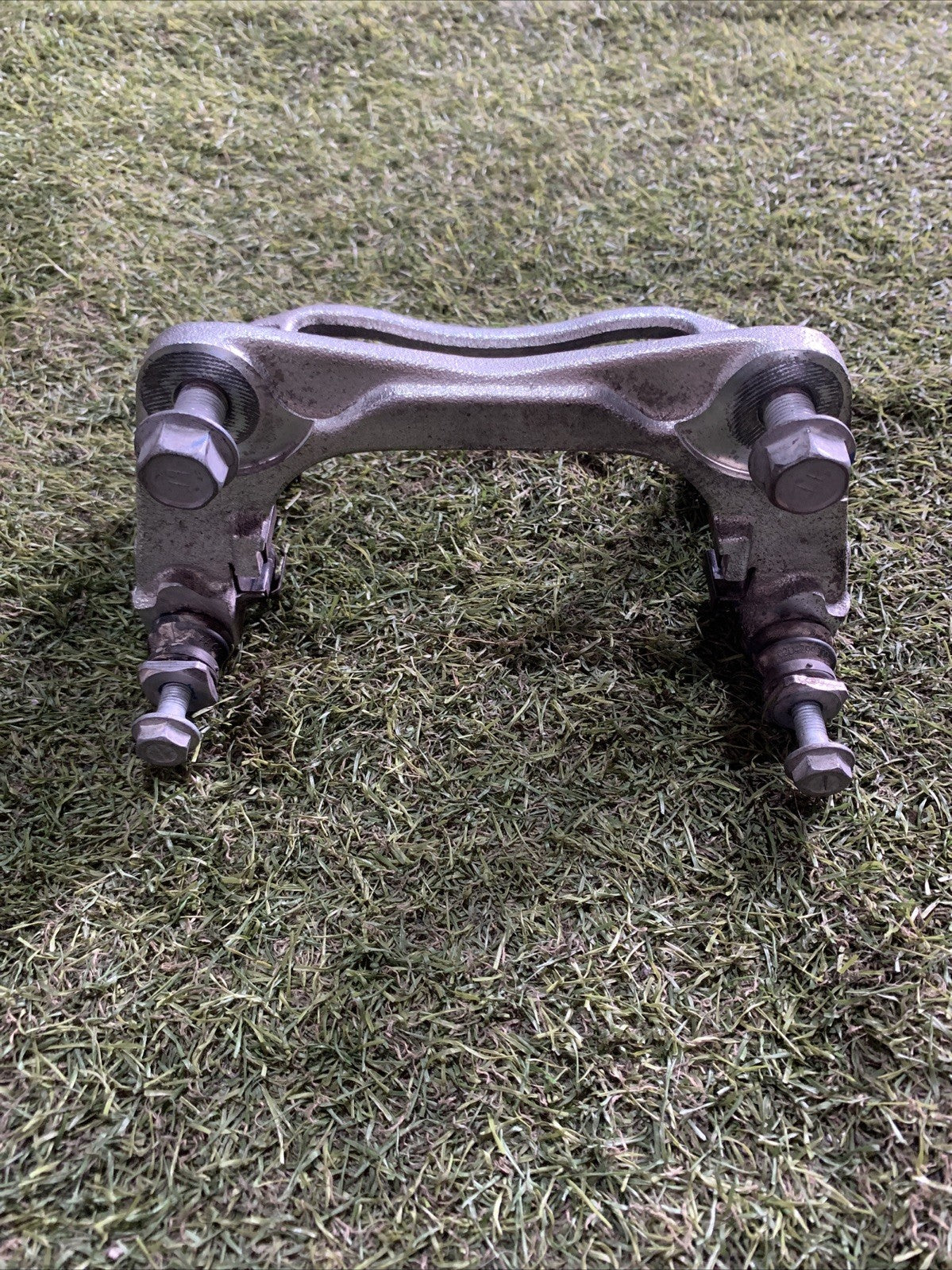 Porta Pinza Freno Anteriore Destro Toyota C-HR 2016-2019 1.8 Hybrid 47721F9010