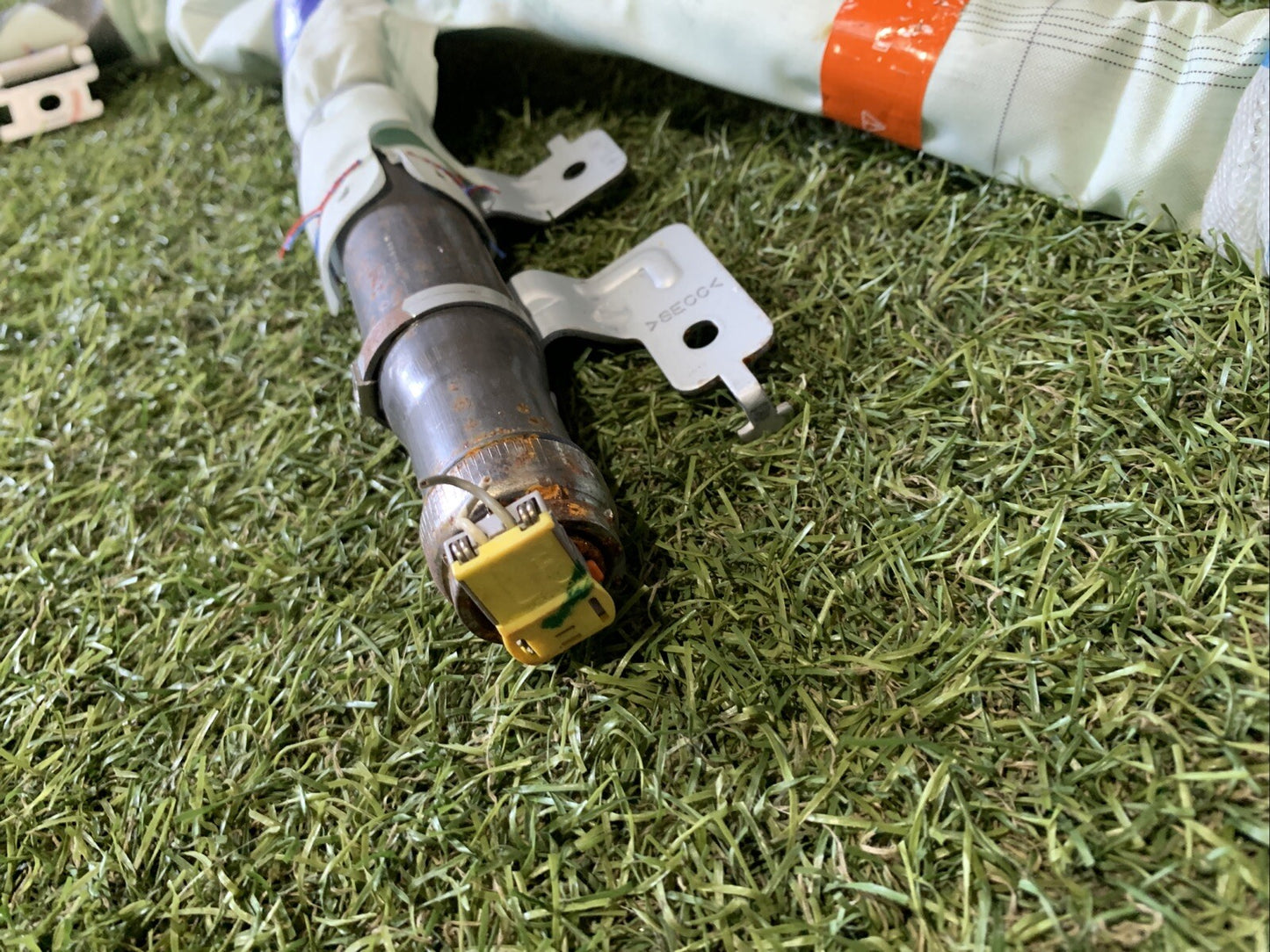 AIRBAG A TENDINA LATO SINISTRO PER HYUNDAI Tucson serie 85010D7000 (15 ) (2)