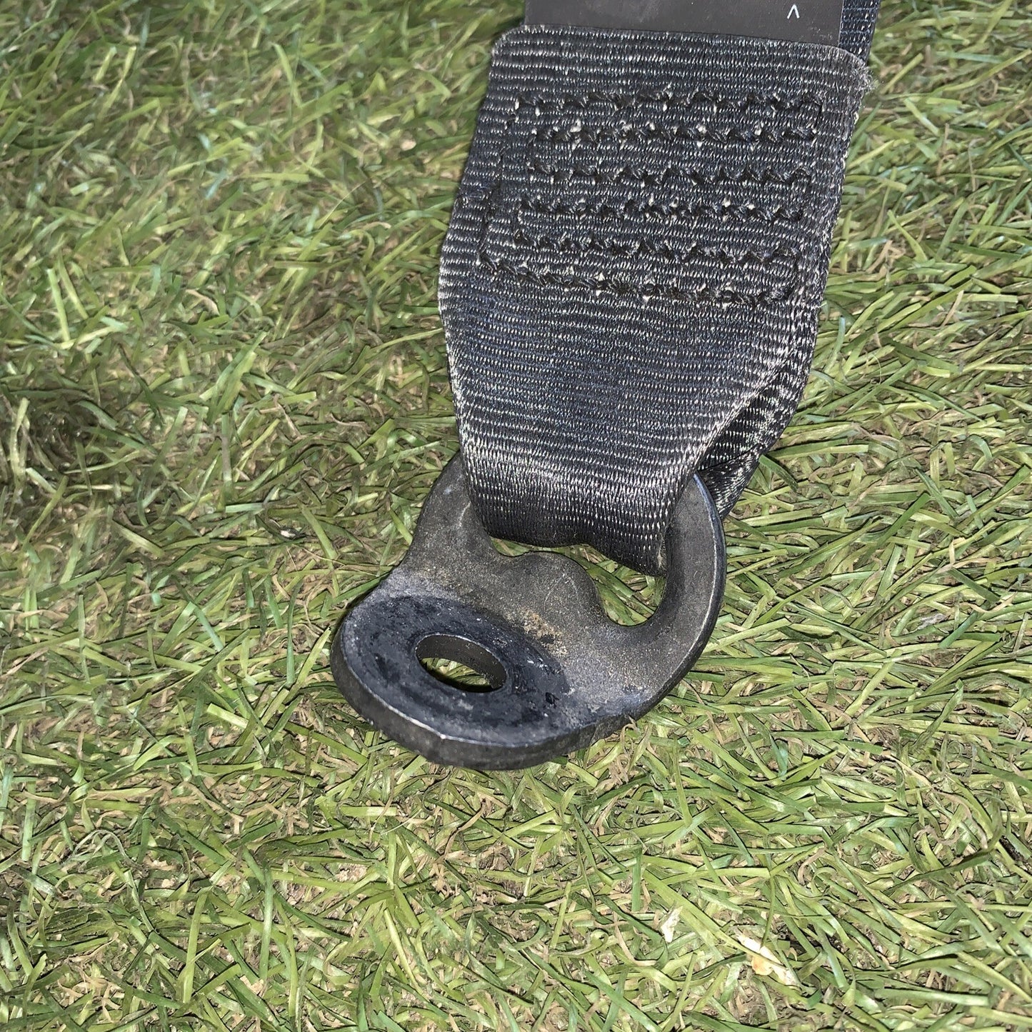 Cintura Posteriore Sinistra Centrale Dacia LODGY 888413899R