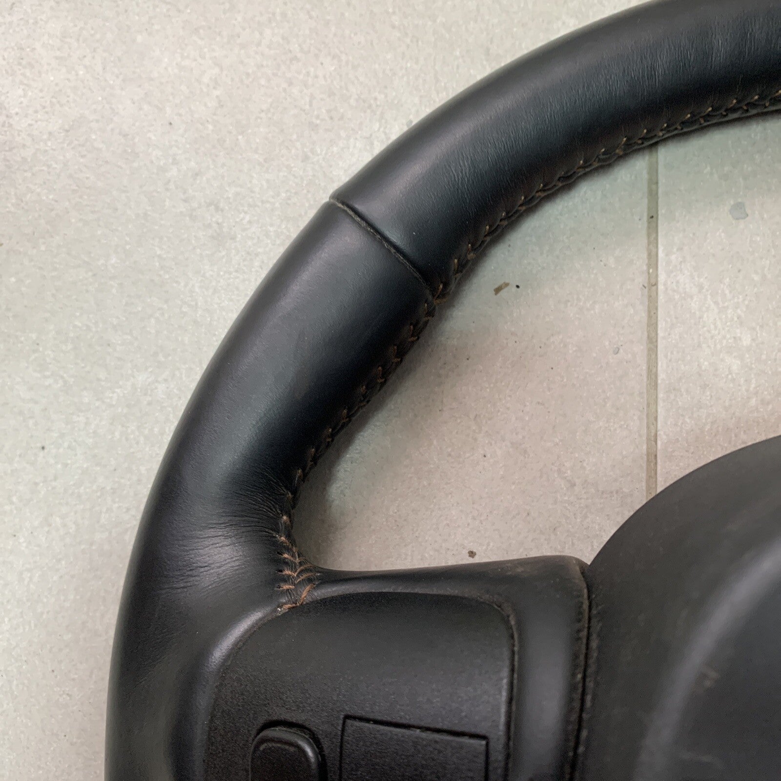 1049805V95 VOLANTE CON COMANDI MULTIFUNZIONE  JEEP COMPASS Dal 2016-2022