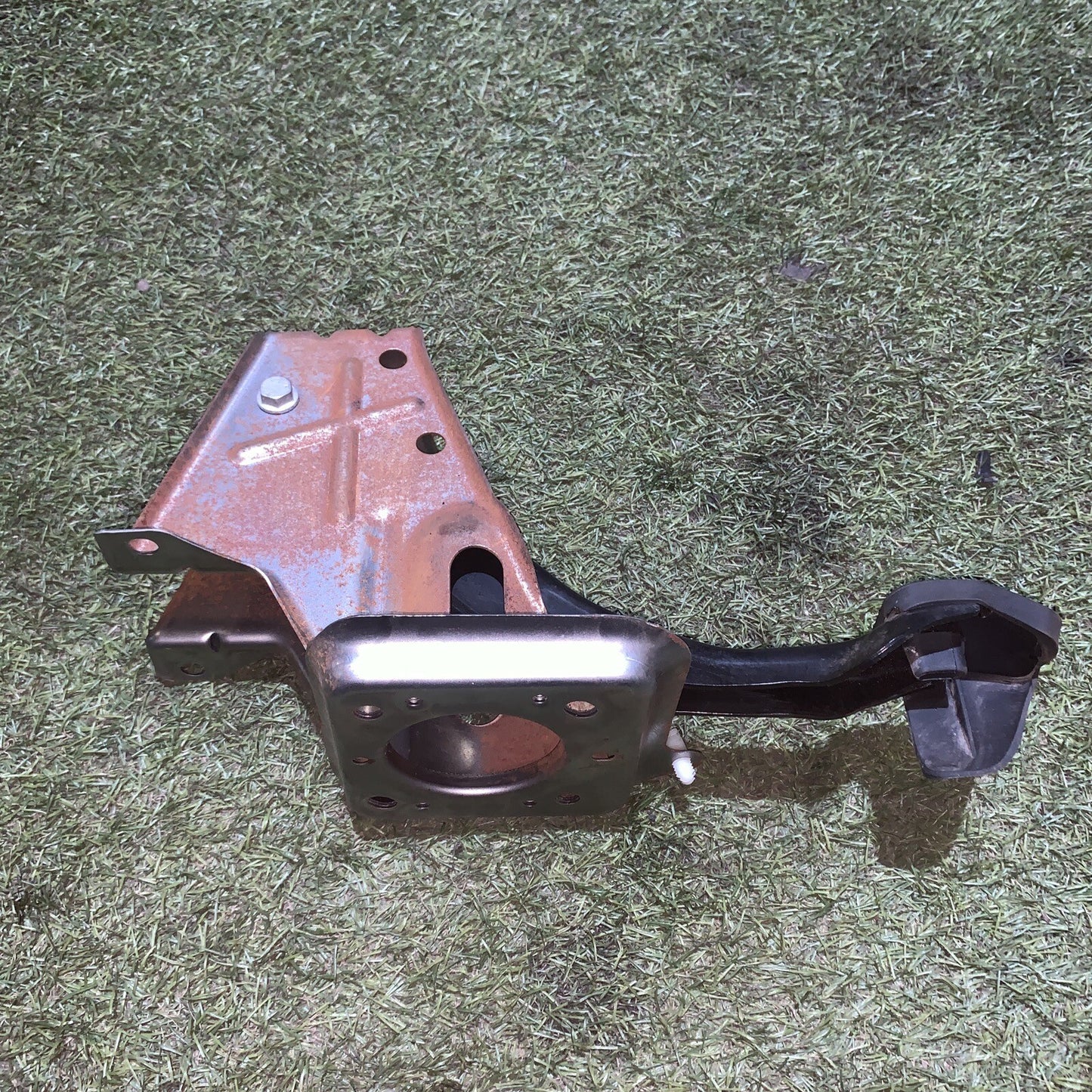 1K1721117H pedale freno per VOLKSWAGEN GOLF 6 2.0 TDI