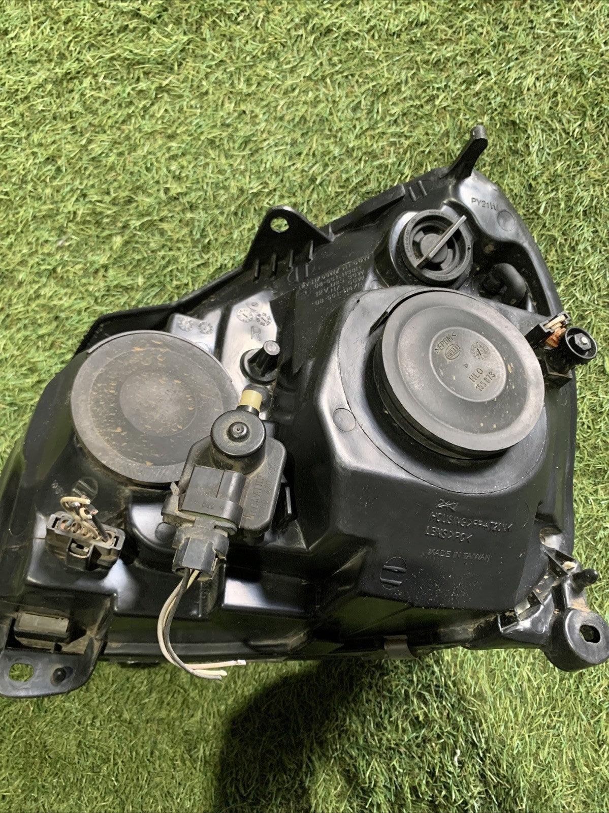 FARO ANTERIORE DESTRO PER RENAULT Clio Serie 08-551-1138R (01>05)