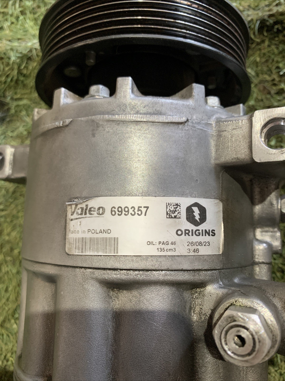 COMPRESSORE ARIA CONDIZIONATA VOLKSWAGEN GOLF 5 1.9 Diesel 699357
