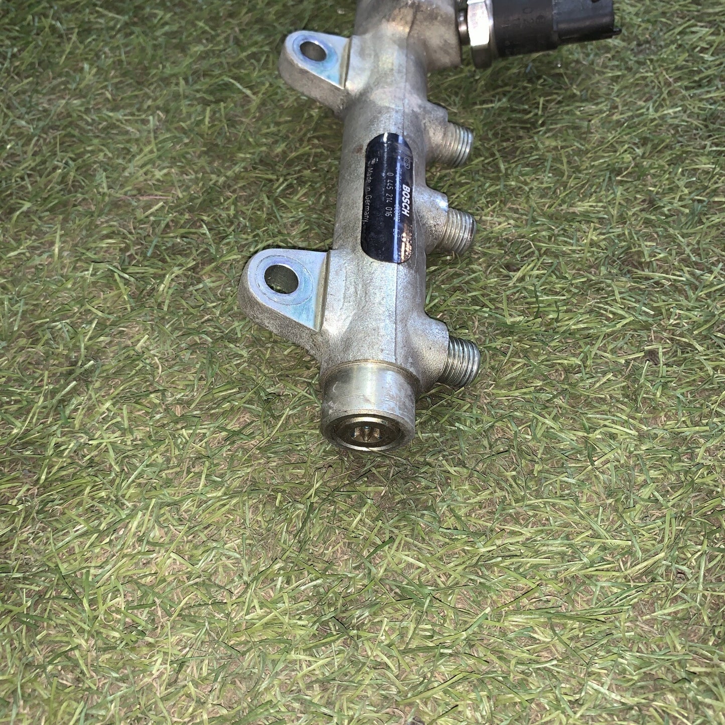 0445214016 Tubo flauto iniezione Bosch Fiat Lancia Alfa 1.9jtd diesel