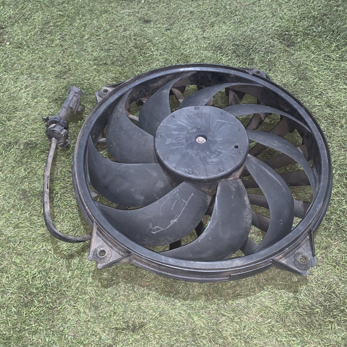 VENTOLA ELETTROVENTOLA RADIATORE MOTORE FIAT ULYSSE 2.0 JTD 2002/2010