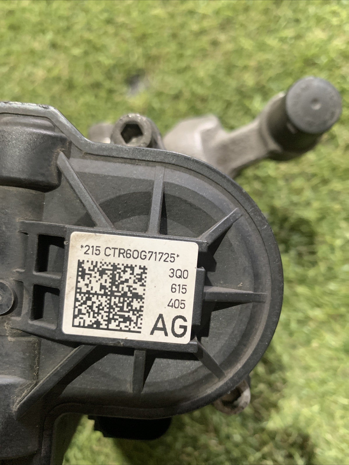 Pinza Freno Elettrica Posteriore Sinistra Volkswagen Tiguan 2023 1.5 Benzina