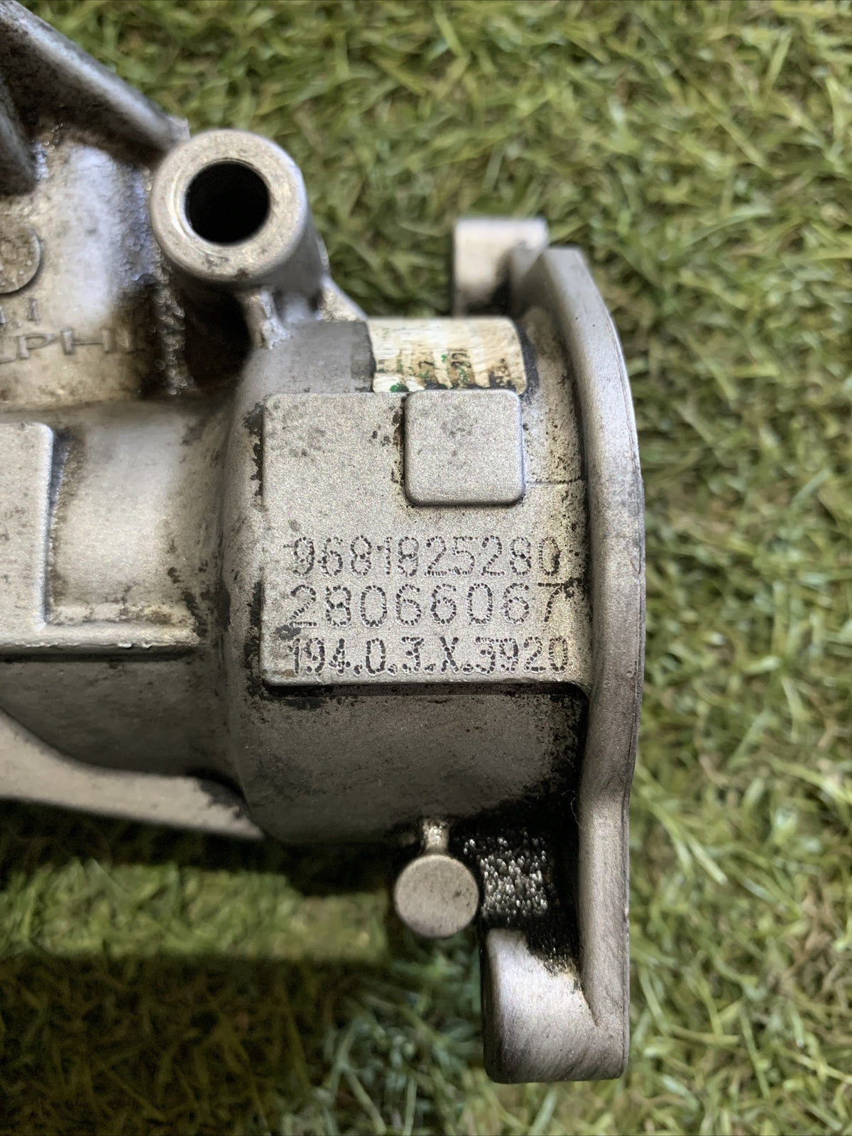 VALVOLA EGR PER CITROEN C4 C5 C8 JUMPY  RICIRCOLO GAS DI SCARICO 9681825280