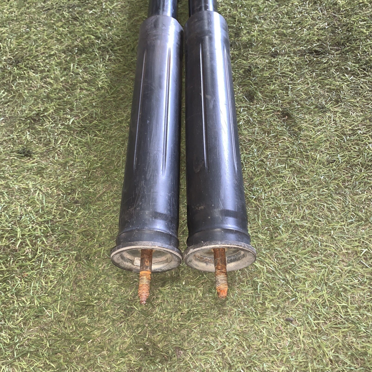 Ammortizzatori Posteriore Toyota Yaris 2017-2021 48530-0DF20