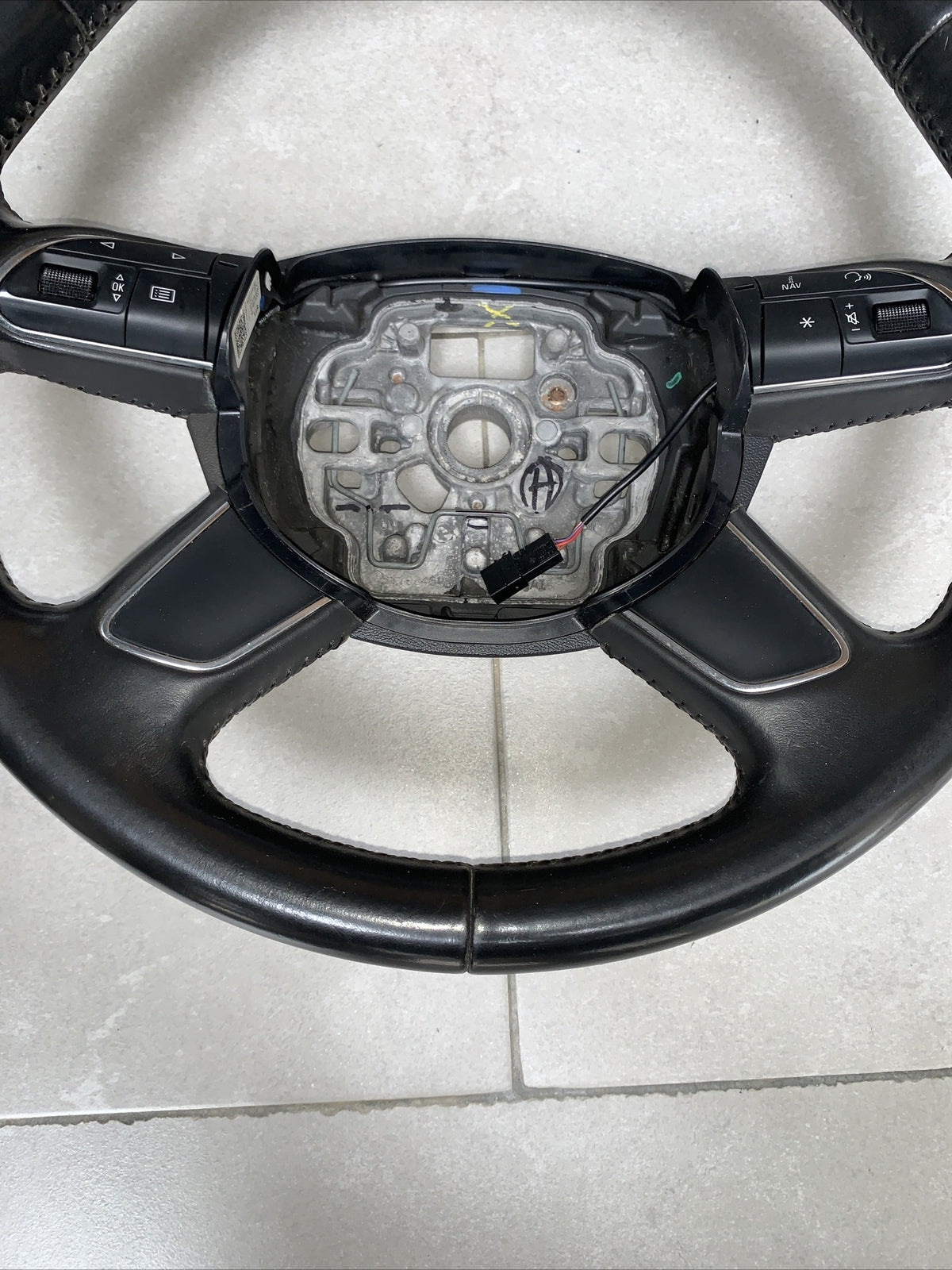 Volante Sterzo AUDI A6 4G A7 A1 8X MFL multifunzione volante in pelle