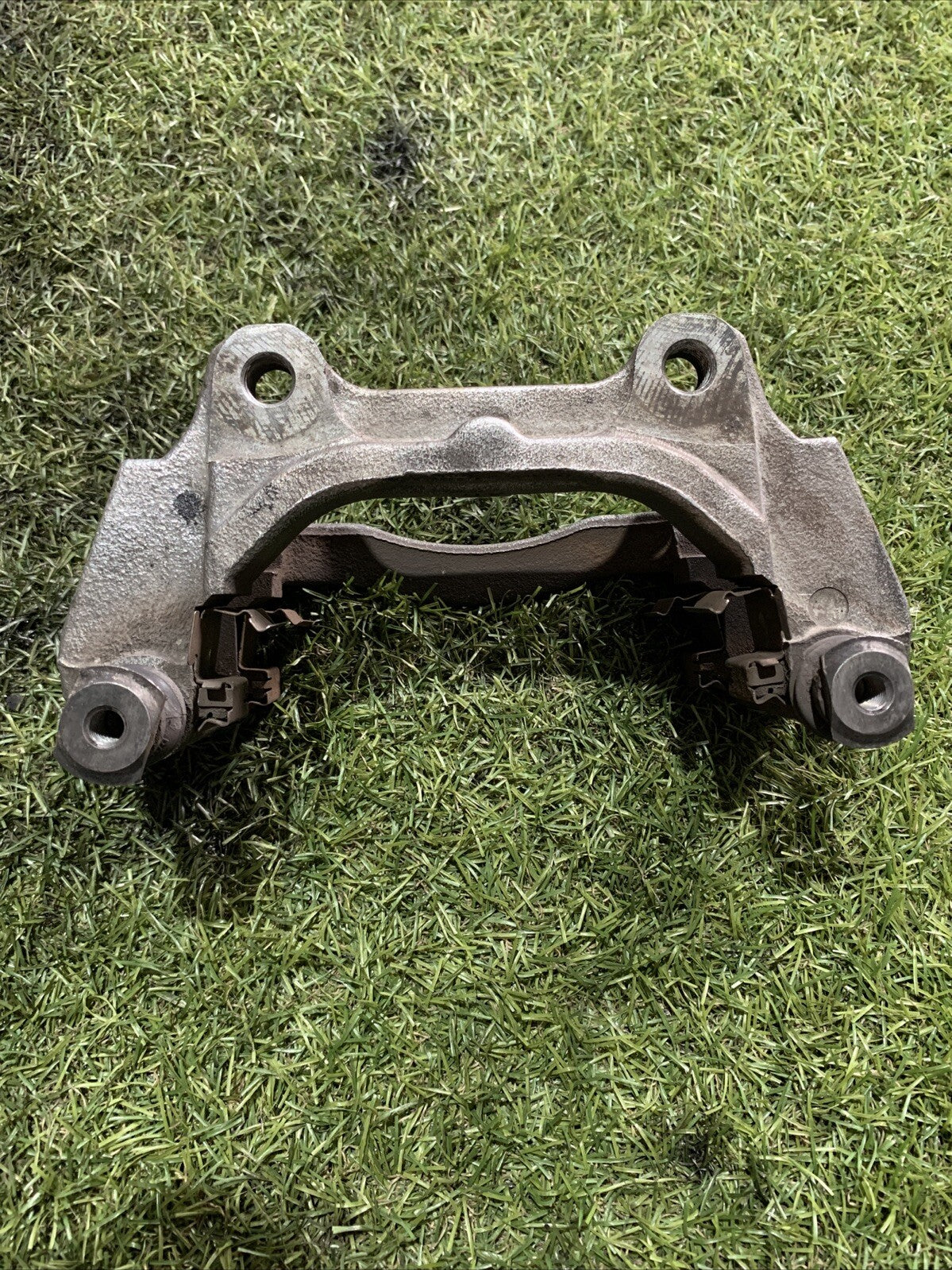 Porta Pinza Freno Anteriore Sinistra Fiat 500L 2013 1.3 Mjt 0204789057