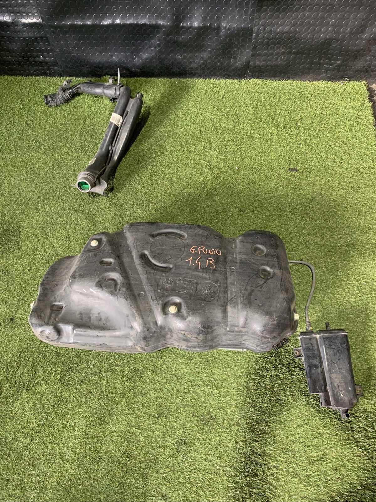 55700360 SERBATOIO CARBURANTE G. PUNTO 1.4 BENZINA