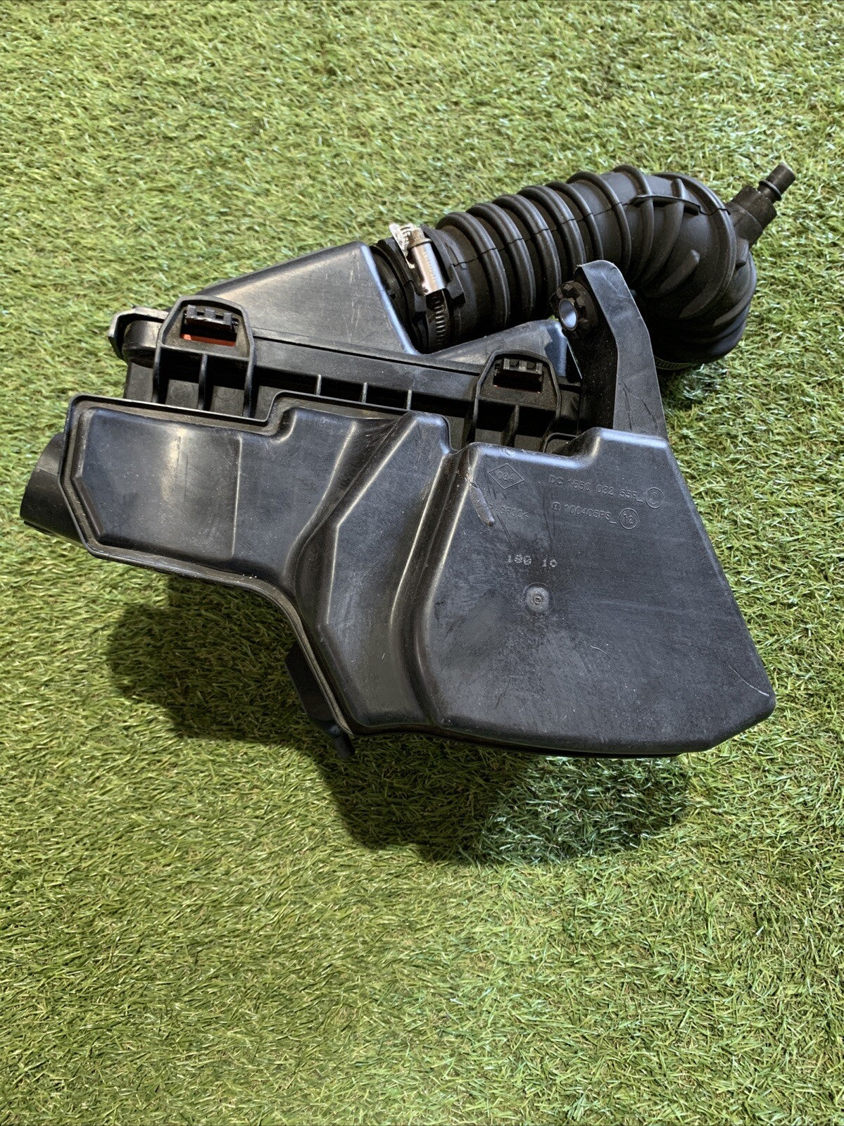 165003255R SCATOLA PORTA FILTRO ARIA RENAULT TWINGO III - SMART W453 DAL 2014