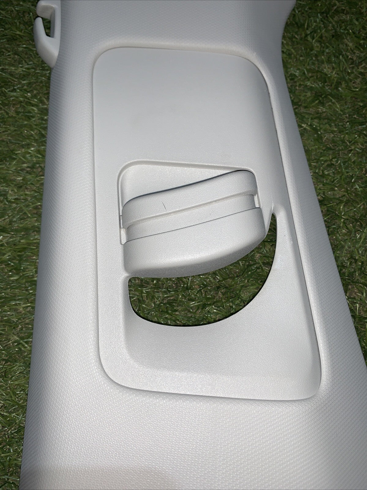 2GM867243 Modanatura Rivestimento Piantone Centrale Sinistra Volkswagen T-Cross