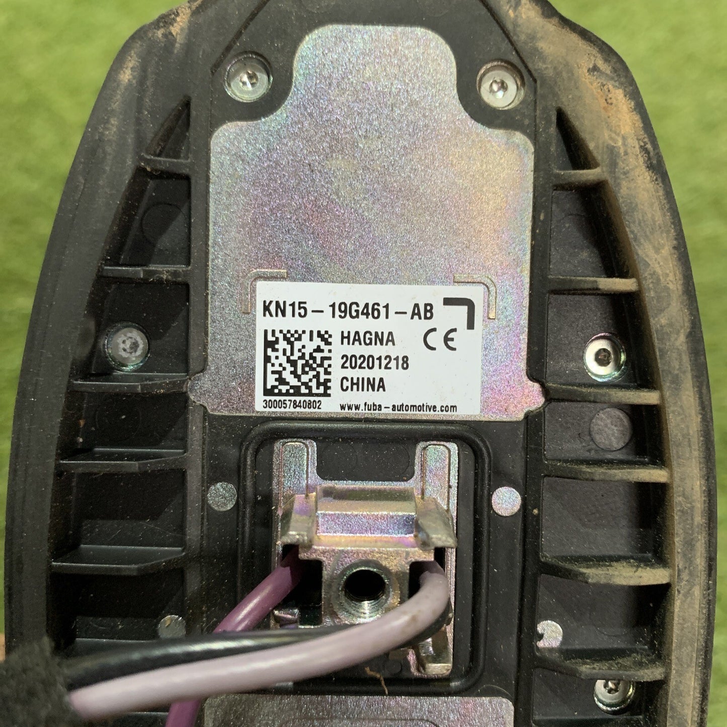 GN15-19G461-AB SUPPORTO+ANTENNA TETTO FORD EcoSport