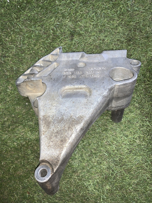 03G199207A SUPPORTO MOTORE AUDI A3 Serie (8P) 2.0 diesel