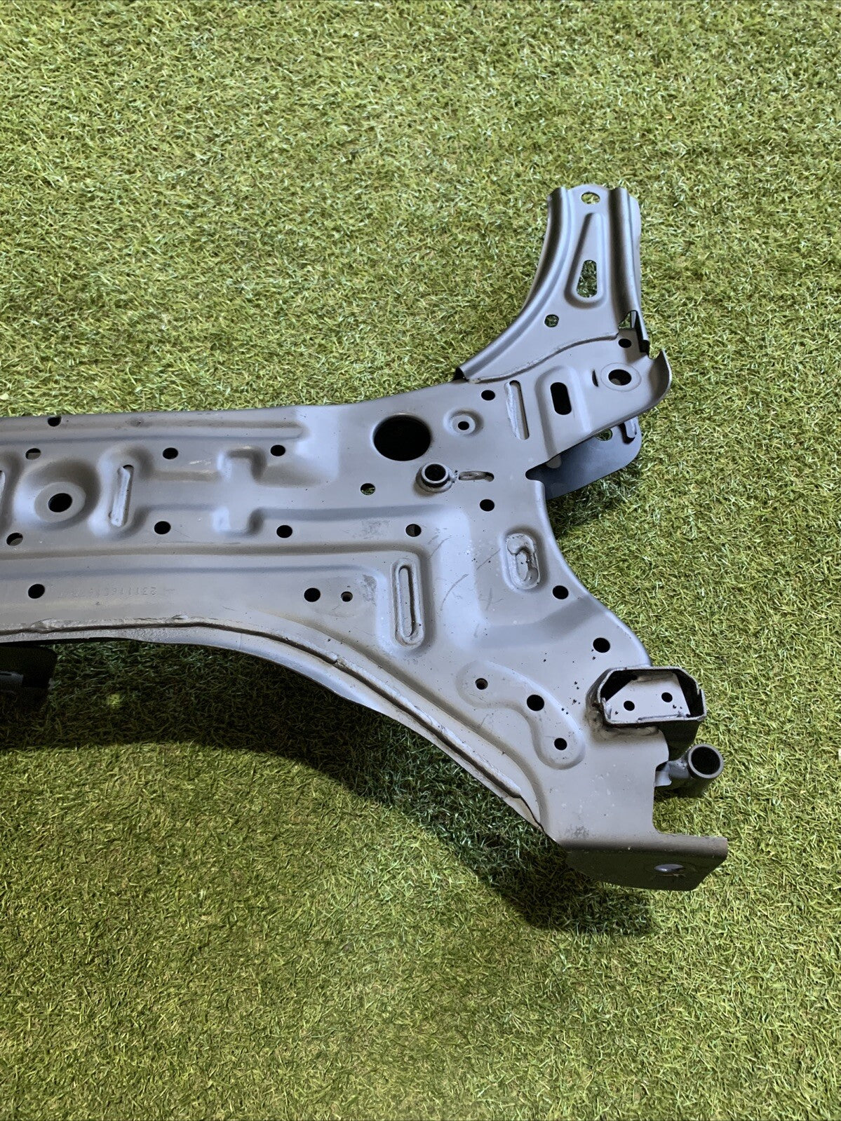 Culla motore assale anteriore 45810-52R00 SUZUKI SWIFT VI MK8 2022