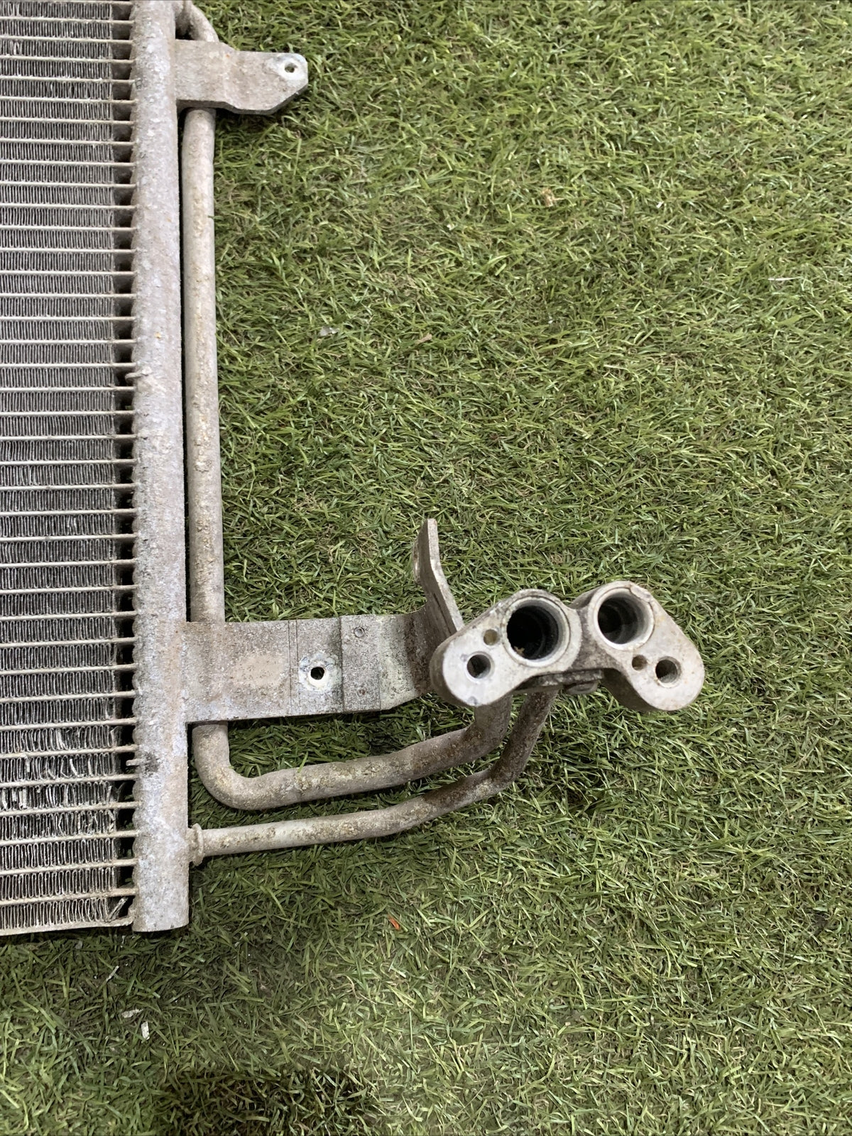 1K0820411N CONDENSATORE RADIATORE CLIMATIZZATORE CLIMA A/C VOLKSWAGEN GOLF 6 1.6