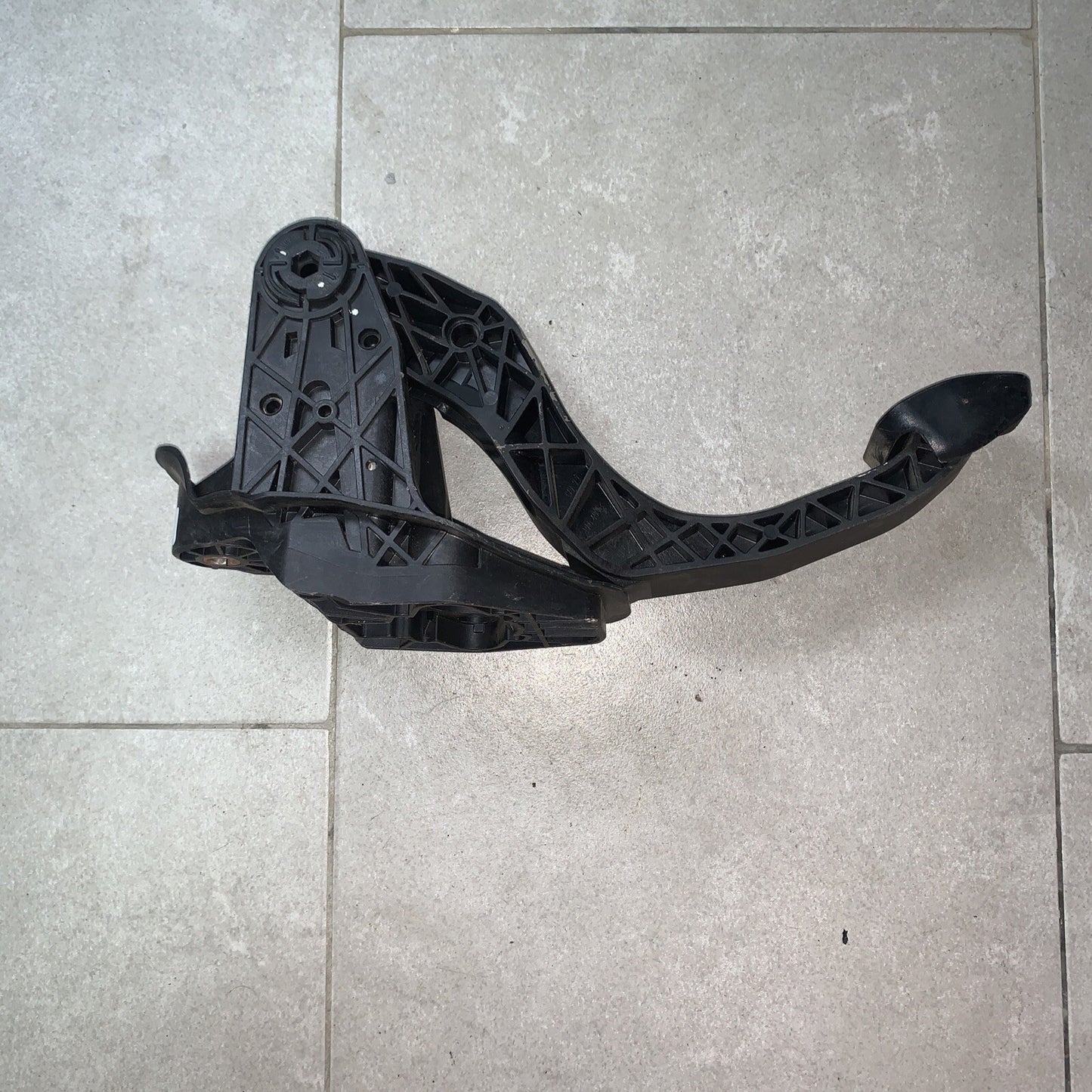 2Q1721059 PEDALE FRIZIONE VOLKSWAGEN T-CROSS