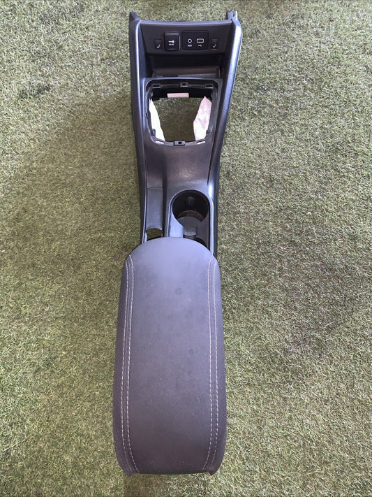 Tunnel Centrale Fiat Tipo