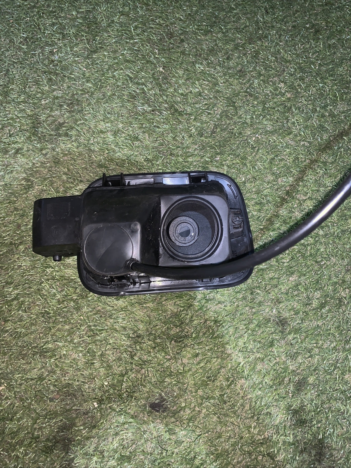 SPORTELLO SPORTELLINO CARBURANTE FIAT PANDA 312 1.0 B 51,50KW HYBRID ANNO 2022