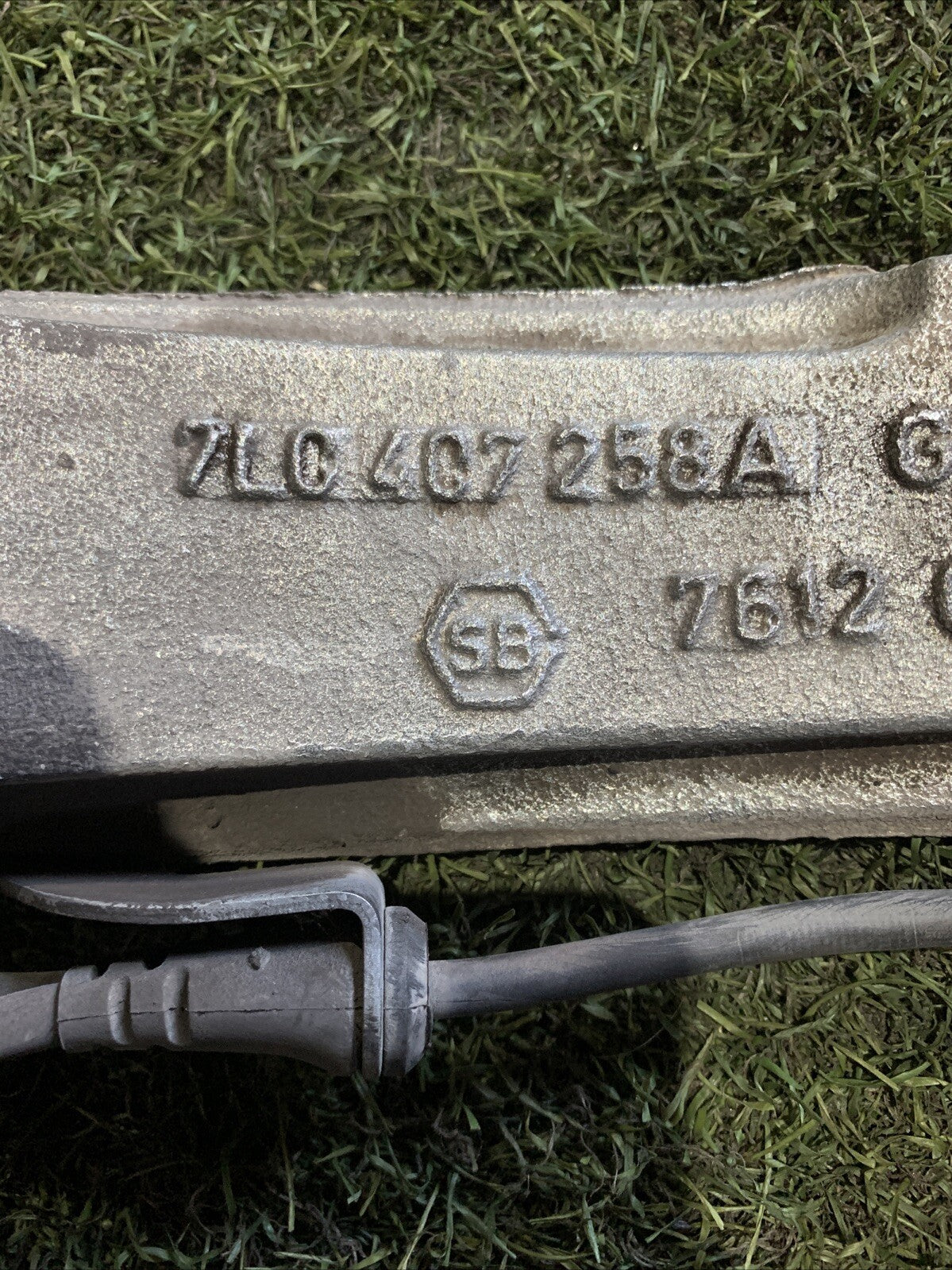 Mozzo Montante Fusello Anteriore Destro Audi Q7 2006 3.0 Diesel 7L0407258A