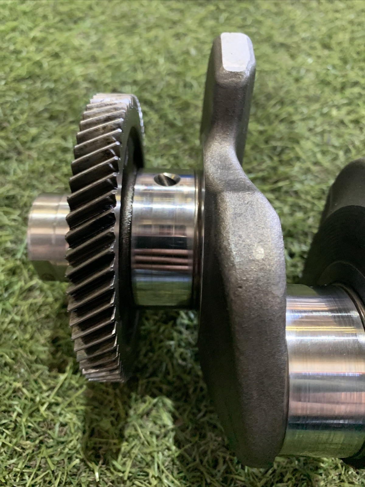 03L101B ALBERO MOTORE AUDI A4-A5(8K2,B8)(2007-2015) 2.0 TDI