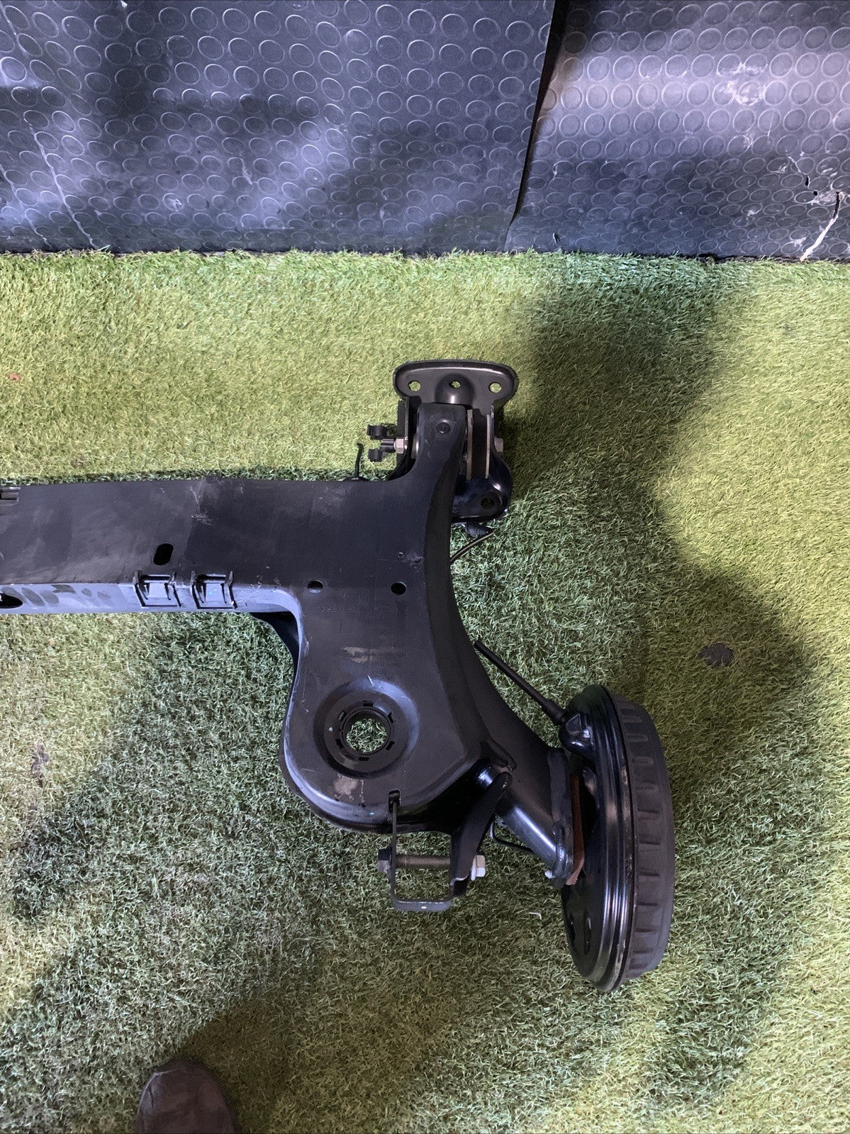 Ponte Assale Posteriore A Tamburi VOLKSWAGEN POLO 2023 2Q0501053BP