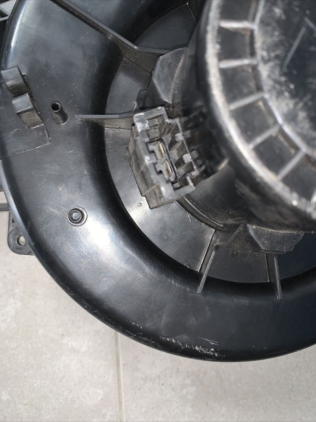 VENTOLA ABITACOLO RISCALDAMENTO STUFA VOLKSWAGEN POLO 6R ANNO 2011 (6Q1819015J)