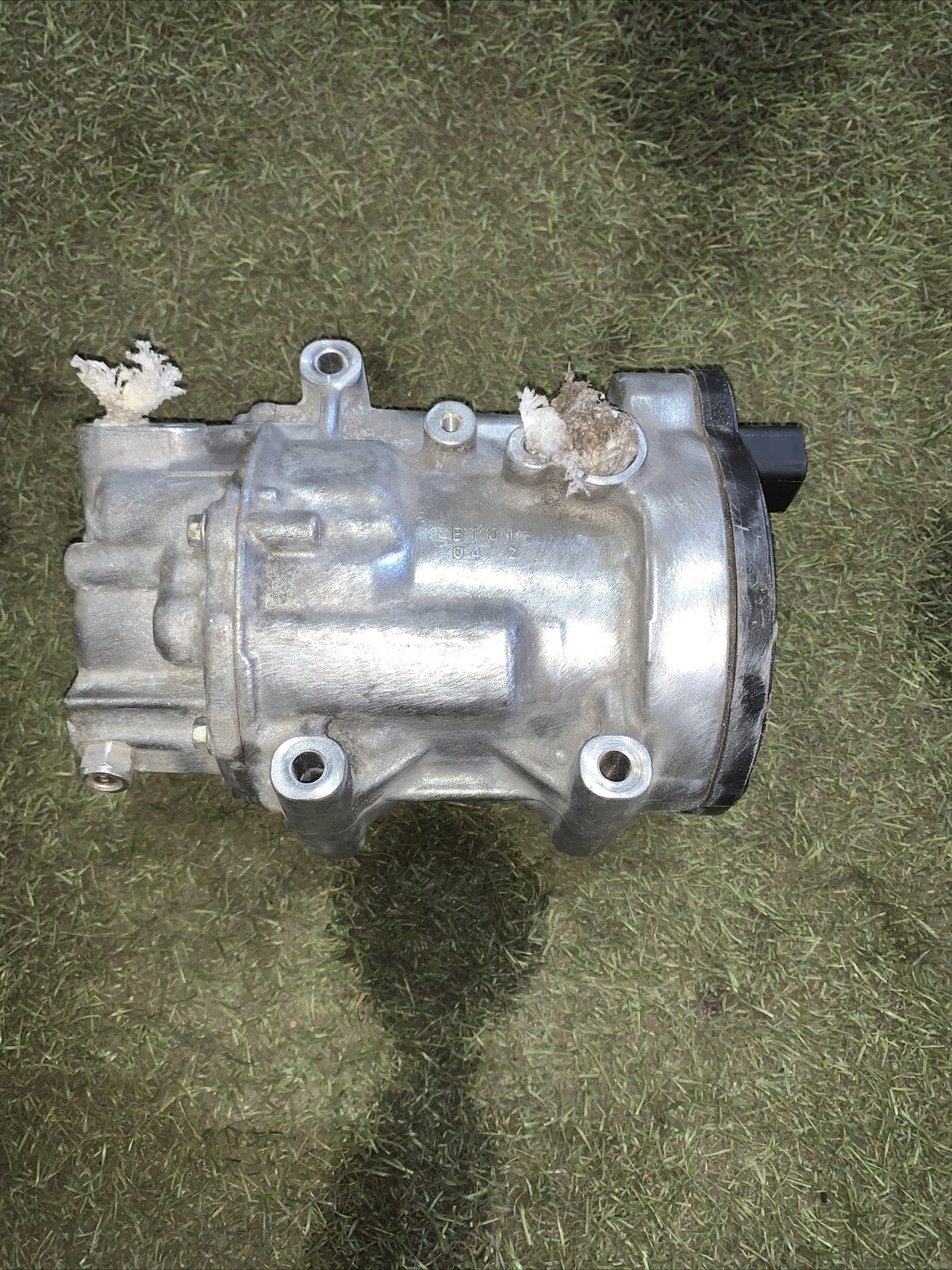 042400-0370 COMPRESSORE A/C TOYOTA C-HR Hybrid (16)  2019