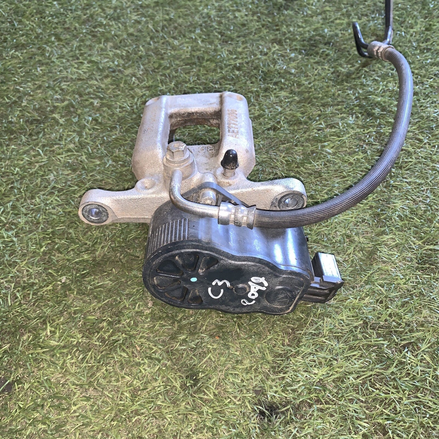 9819059380 PINZA FRENO POSTERIORE SX ELETTRICA PEUGEOT 3008 DAL 2016