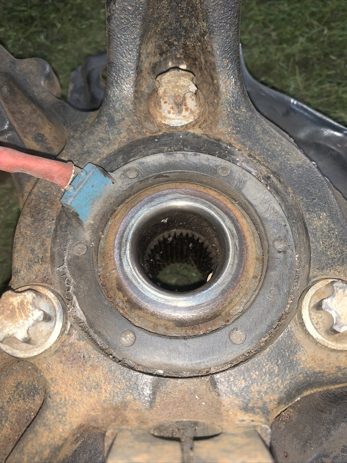 24443538 MOZZO MONTANTE FUSELLO ANTERIORE DESTRO OPEL ASTRA 1.7 D