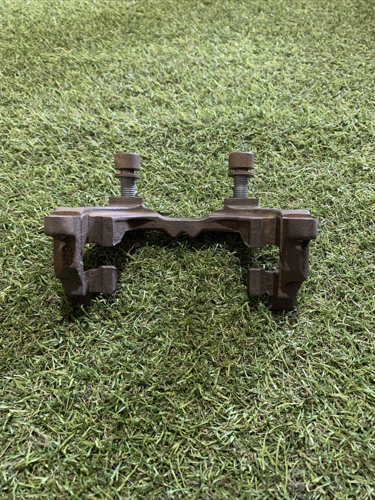 Porta Pinza Freno Posteriore Destra Volkswagen Golf 7 (2)