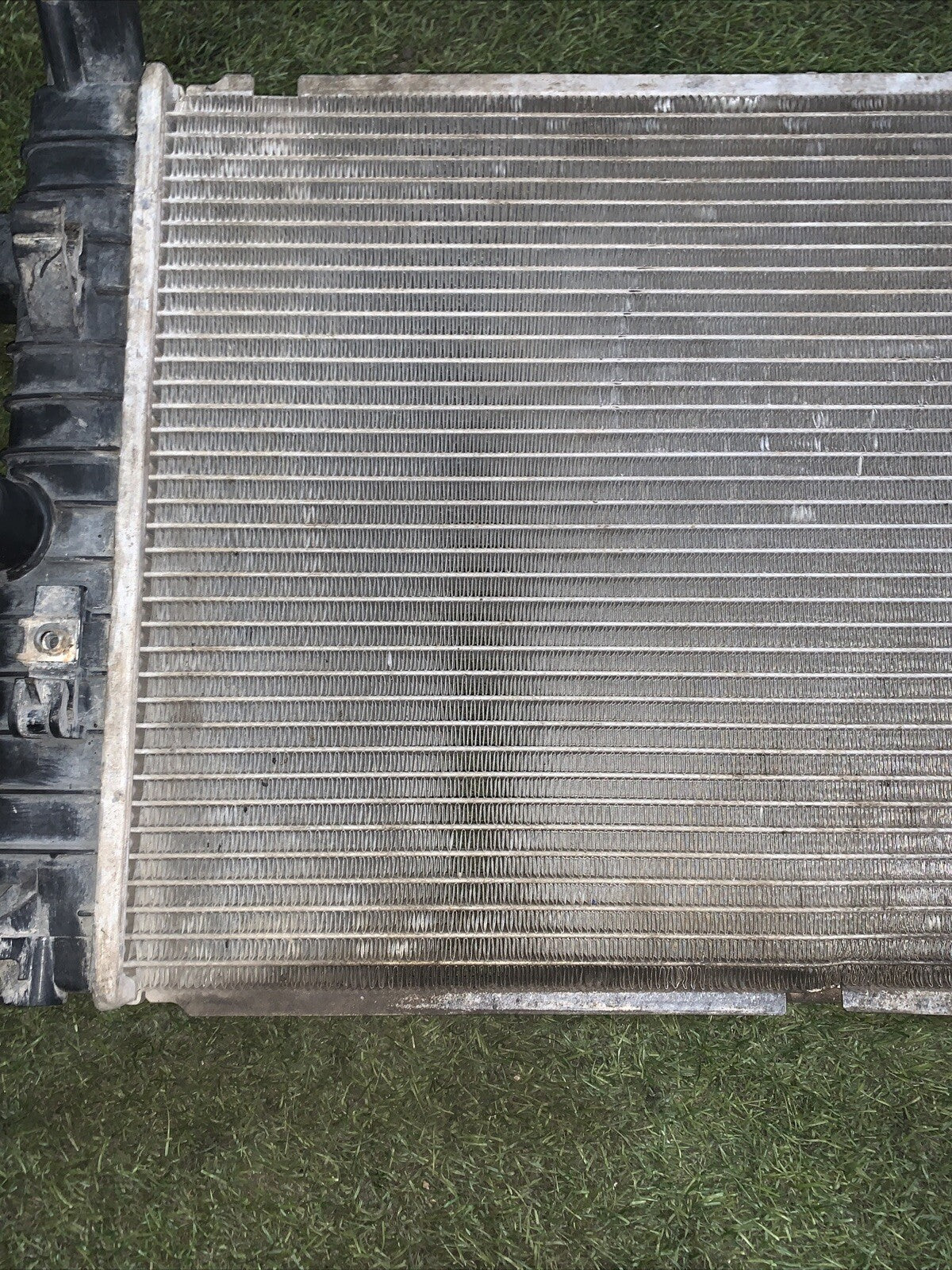 13303639 RADIATORE ACQUA OPEL MERIVA 1.6 B (2008)