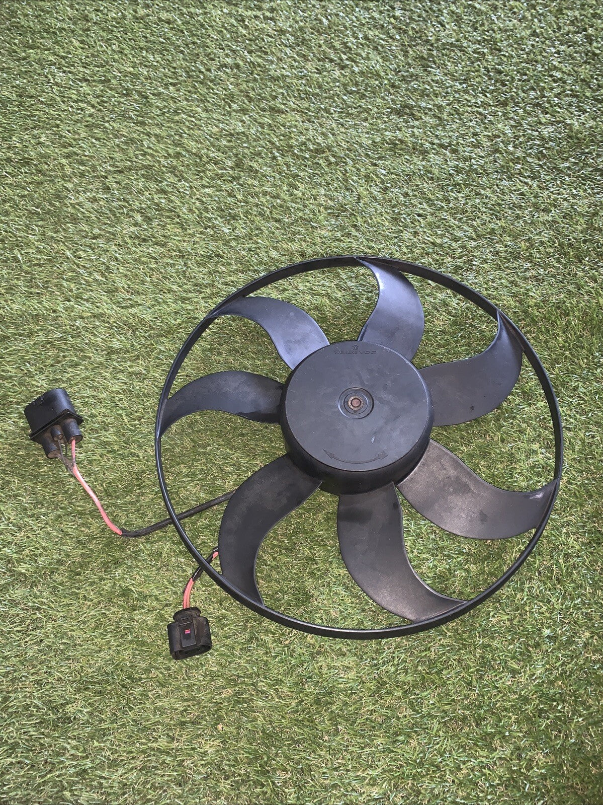 1K0959455P ELETTROVENTOLA VOLKSWAGEN GOLF 5 1.9 D (2005)