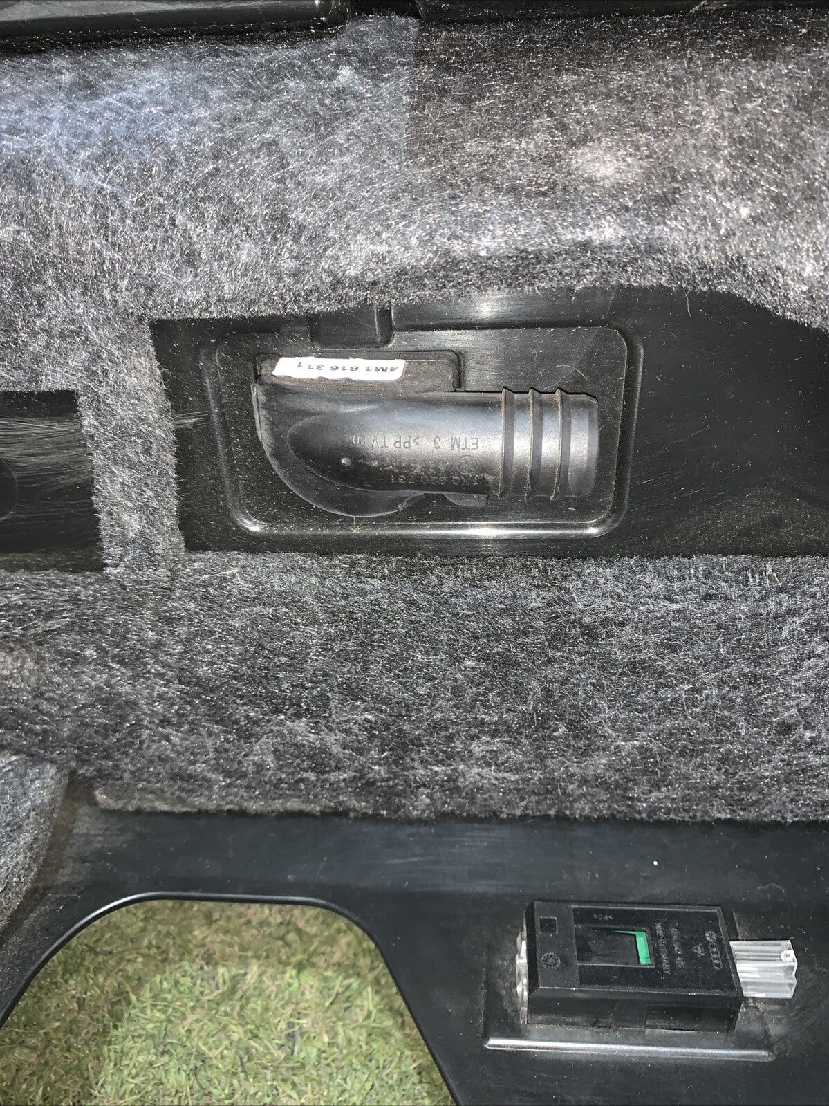 VANO PORTAOGGETTI AUDI Q7 Serie (4MB) 4M1857035D 2016