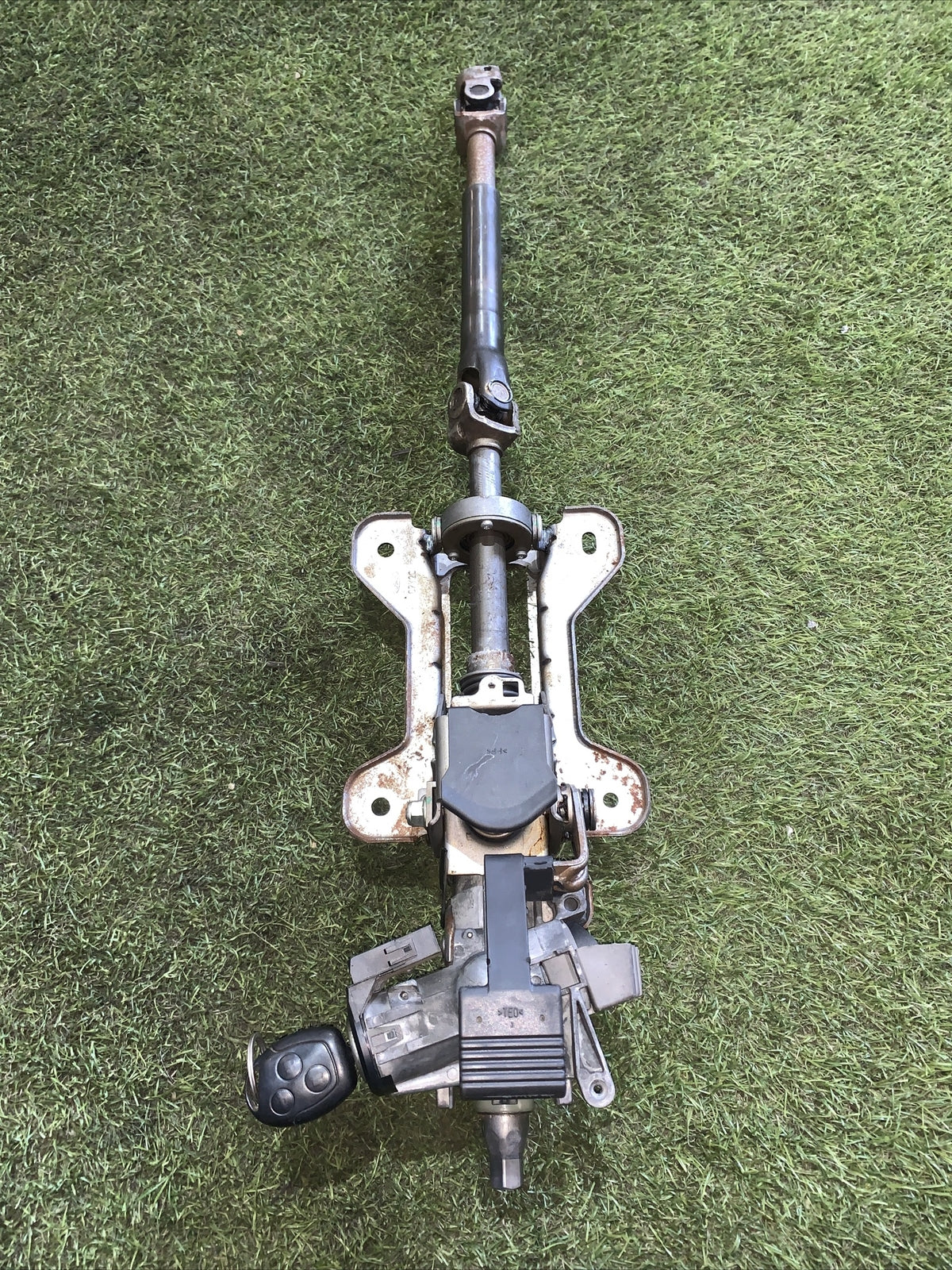 2S61-3C529-FA Piantone Sterzo Ford Fiesta 5 Serie 1.4 Diesel