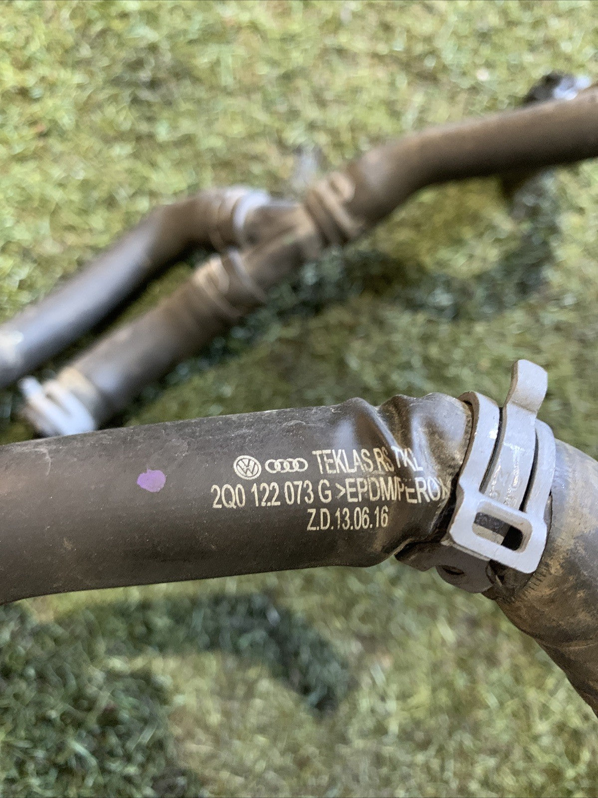 2Q0122073G TUBI ACQUA RADIATORE MOTORE VOLKSWAGEN POLO 2024 1.0 BENZINA