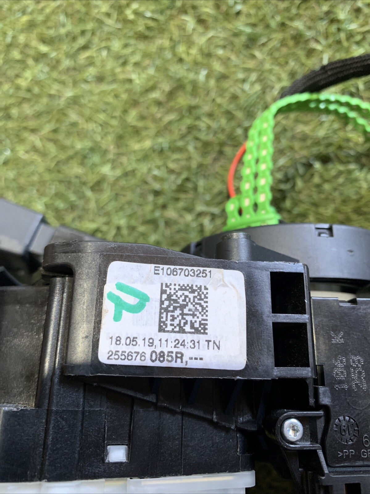 DEVIOLUCI COMPLETO RENAULT CLIO 2019 255676085R