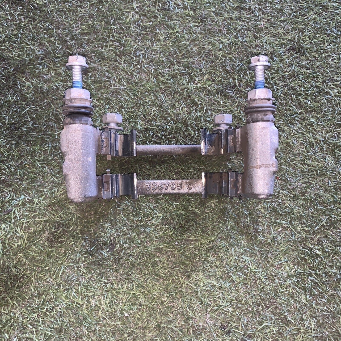 Porta Pinza Freno Posteriore Sx Fiat 500X 1.3 Anno 2018 Originale 355795C