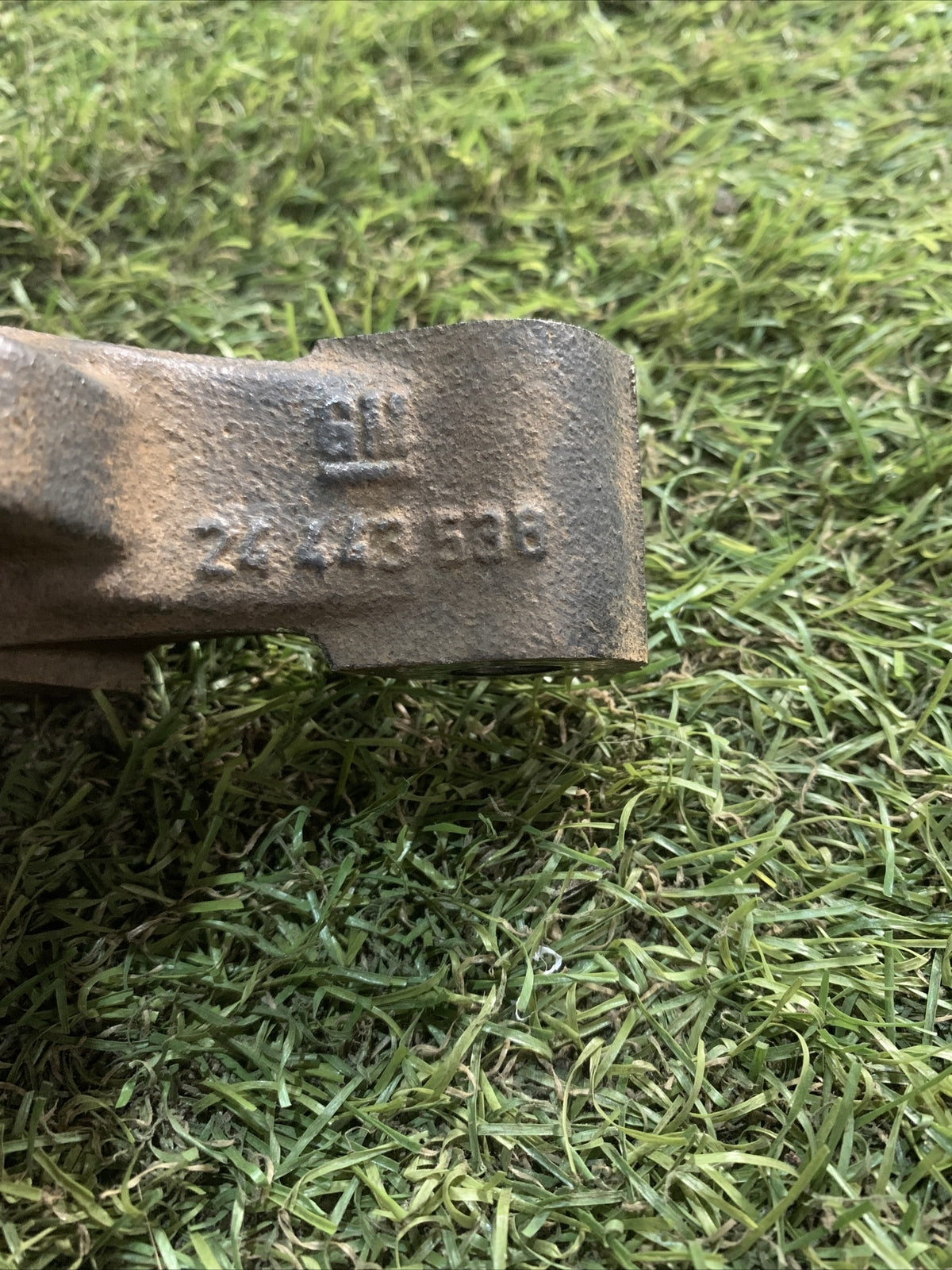 24443538 MOZZO MONTANTE FUSELLO ANTERIORE DESTRO OPEL ASTRA 1.7 D