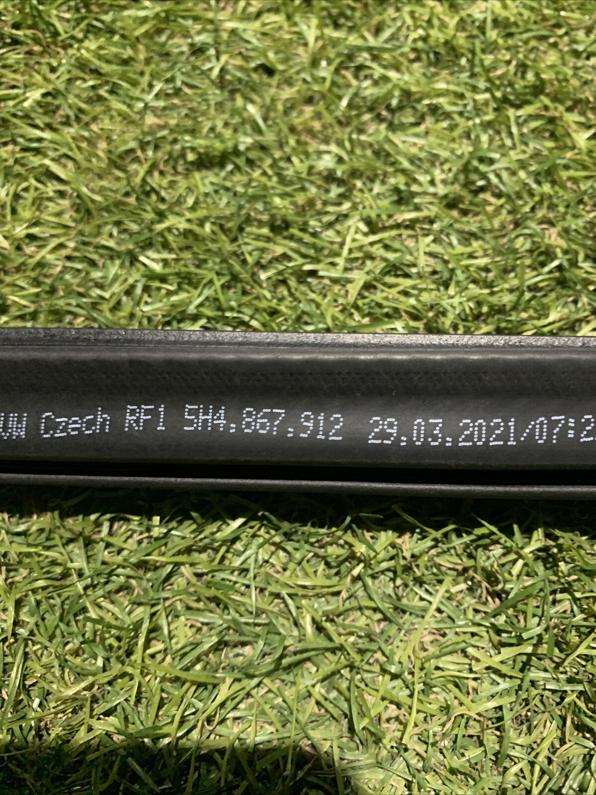 Guarnizione Porta Anteriore Destra Volkswagen Golf 8 5H4867912