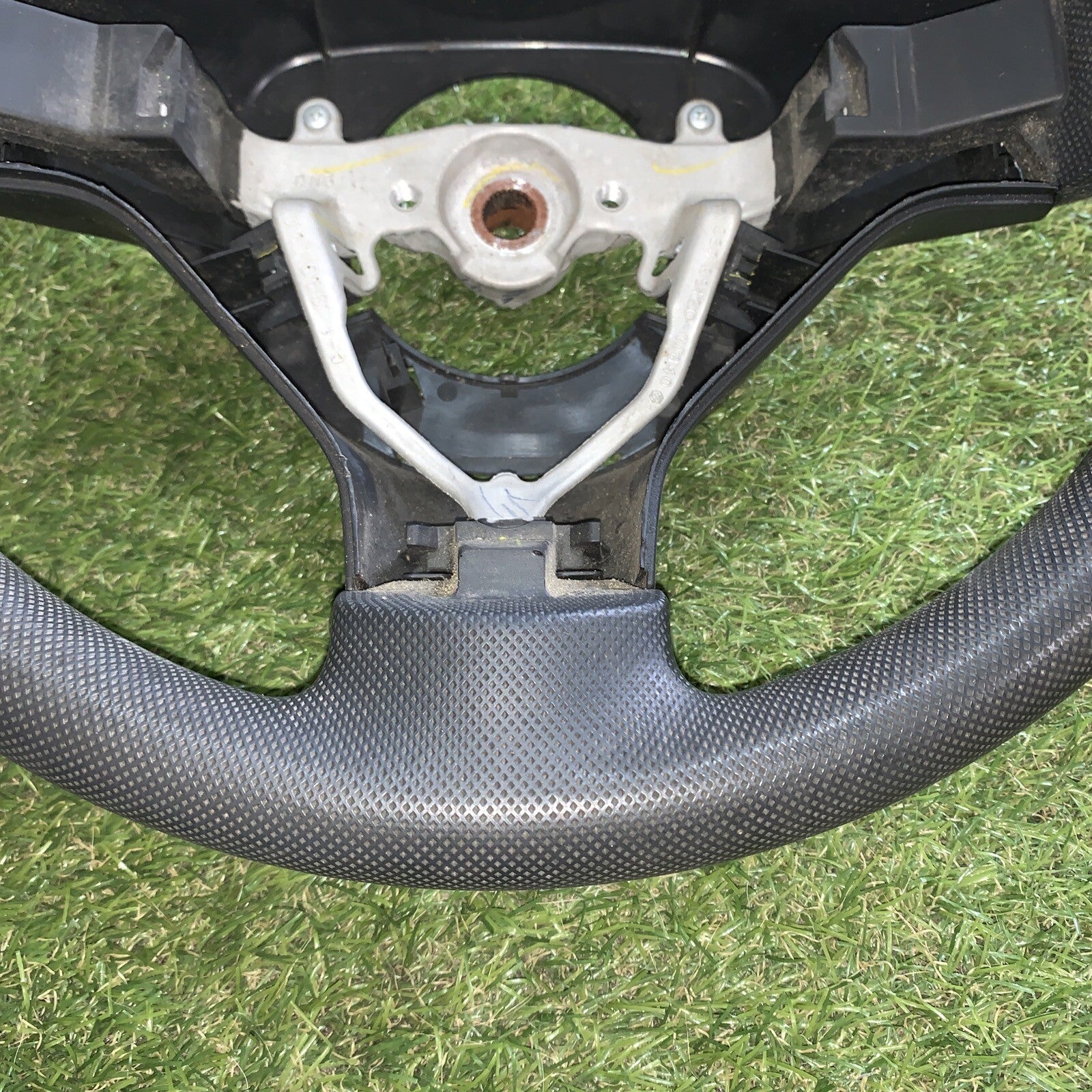 VOLANTE / STERZO TOYOTA AYGO 2007