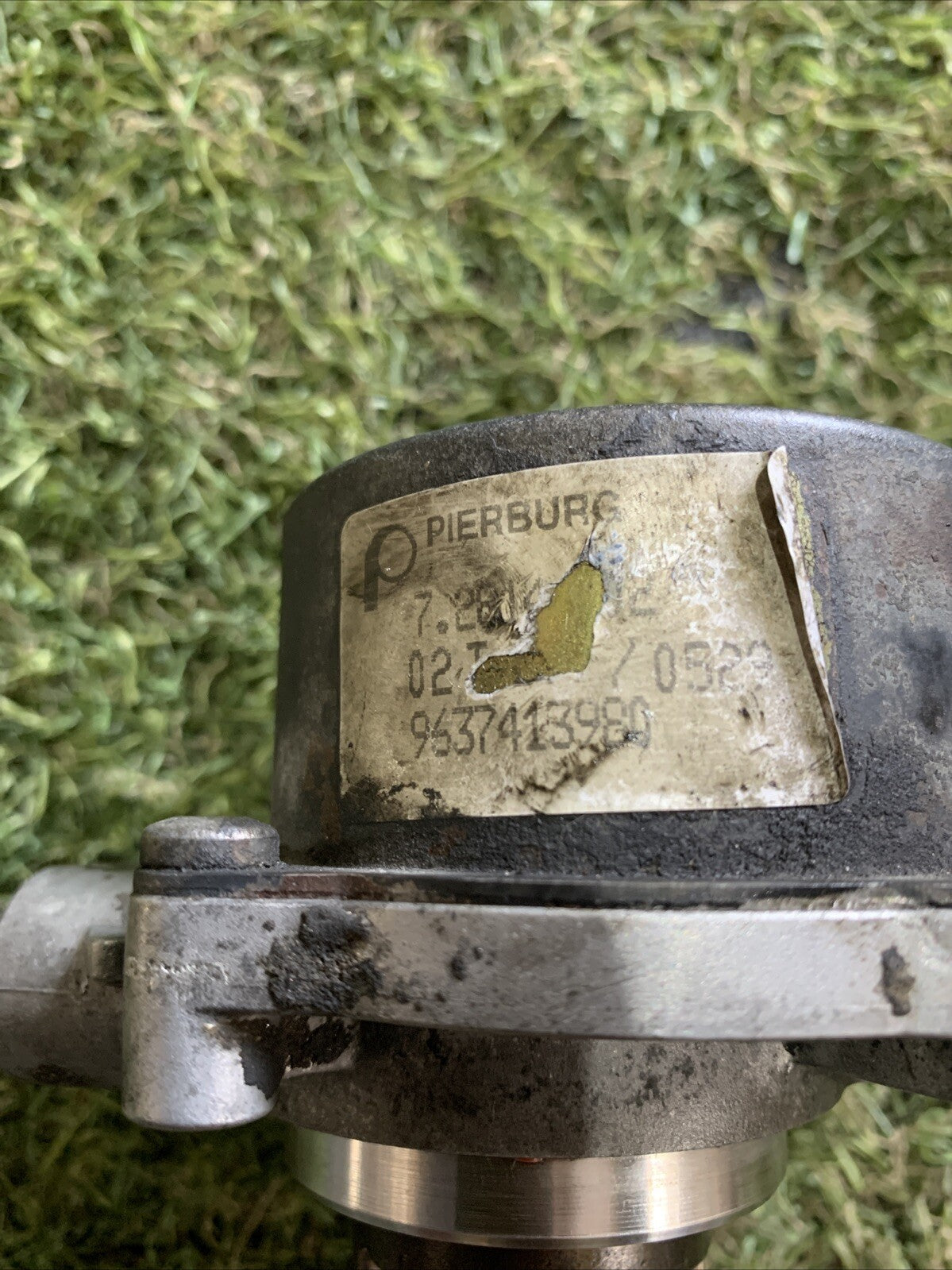 POMPA A VUOTO CITROEN C3 1° Serie 9637413980 Diesel 1.4