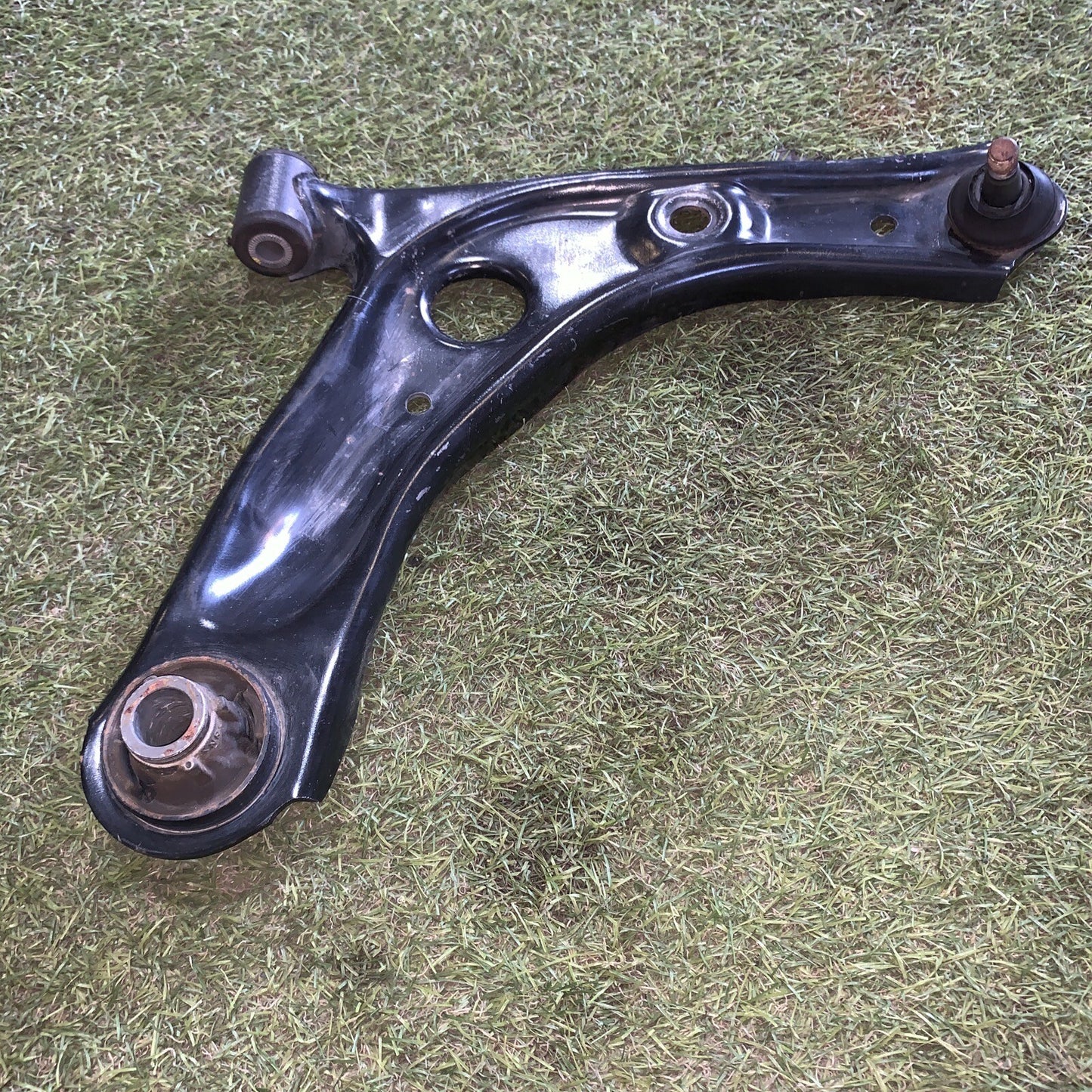 1614191680 BRACCIO OSCILLANTE ANTERIORE DESTRO CITROEN C1 1.0 B