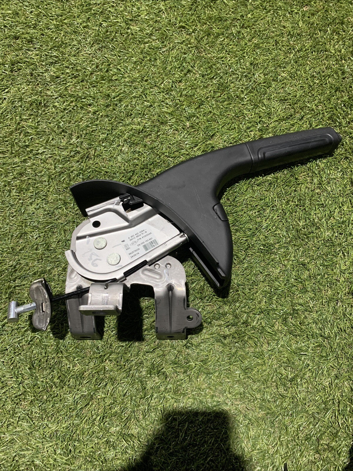 360106834R LEVA FRENO DI STAZIONAMENTO RENAULT TWINGO III 1.0 B