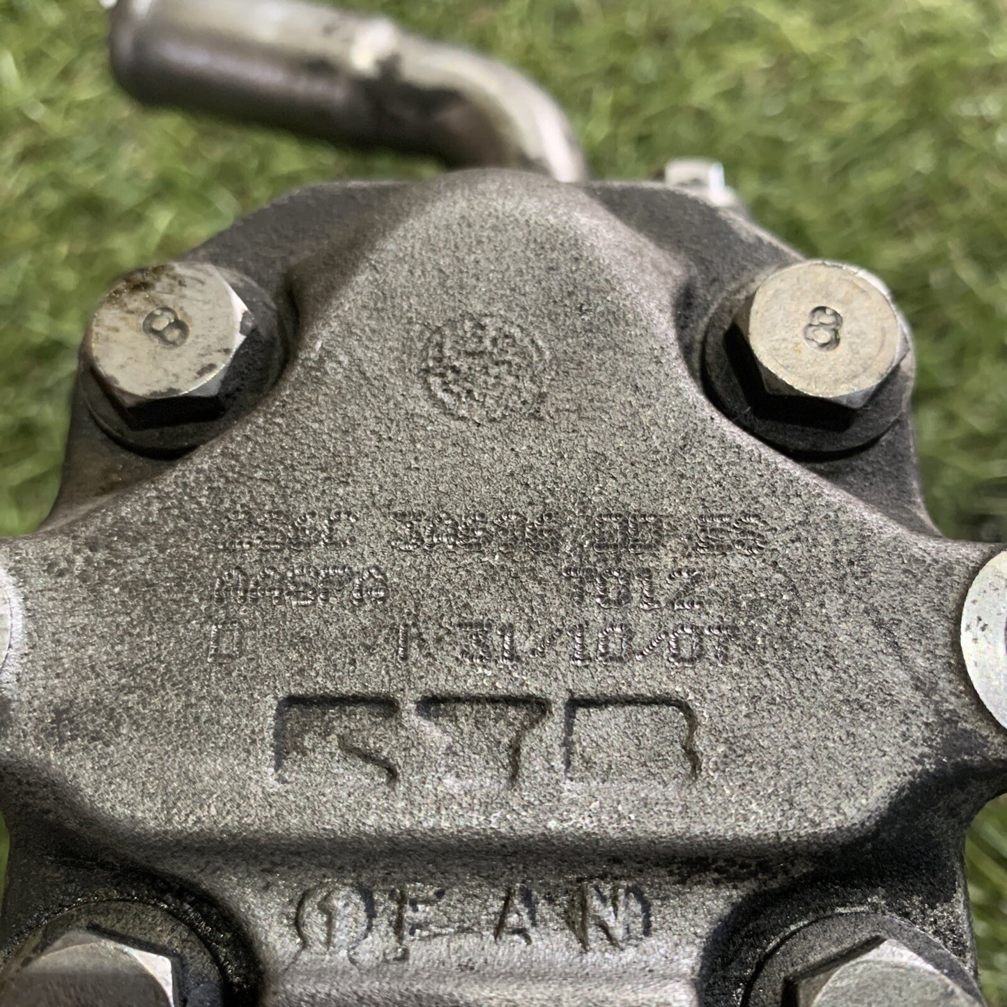 POMPA IDROGUIDA FORD Fiesta 4 Serie 2S6C-3A696-DD Diesel 1.4